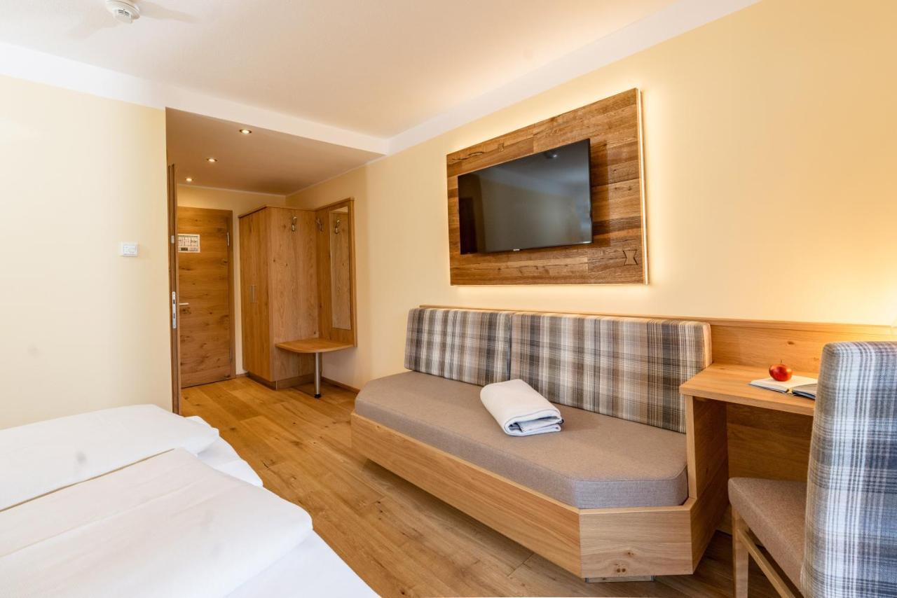 Hotel Die Metzgerstubn Санкт-Міхель-ім-Лунгау Екстер'єр фото